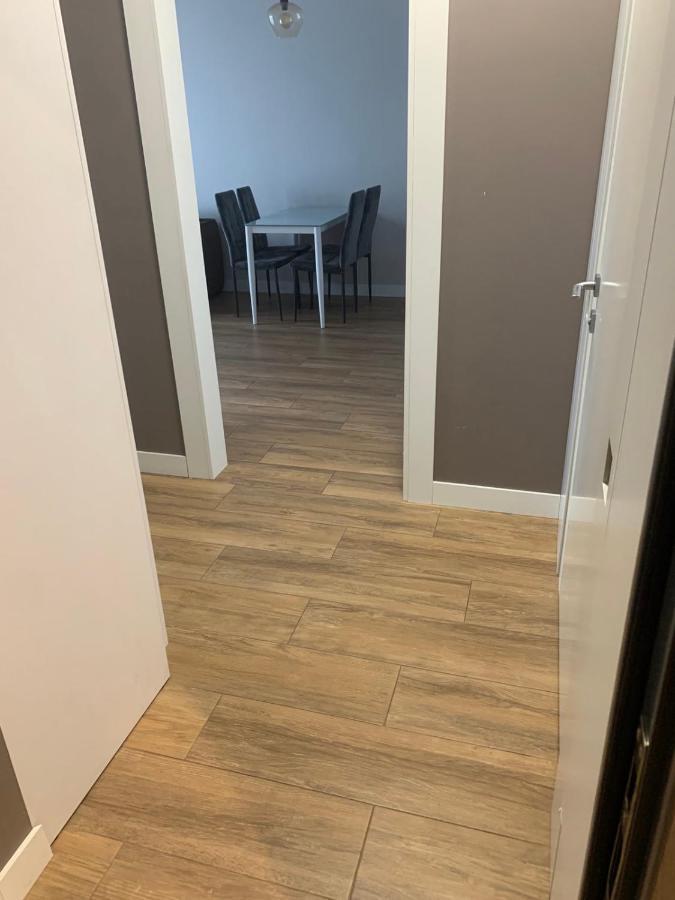 Nyvky Like Home - Fayna Town - Apt 398 Kiev Ngoại thất bức ảnh