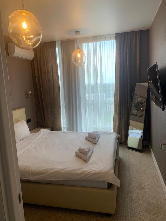 Nyvky Like Home - Fayna Town - Apt 398 Kiev Ngoại thất bức ảnh